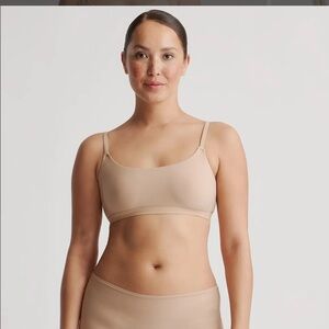 NIB Quince Second Skin Scoop Neck Bralette 2pack